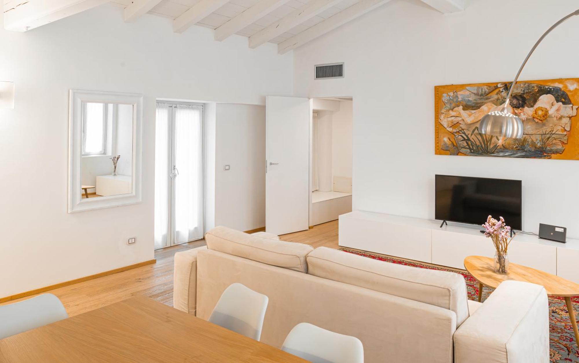 White Moon Crema & Parking Apartment Exterior foto