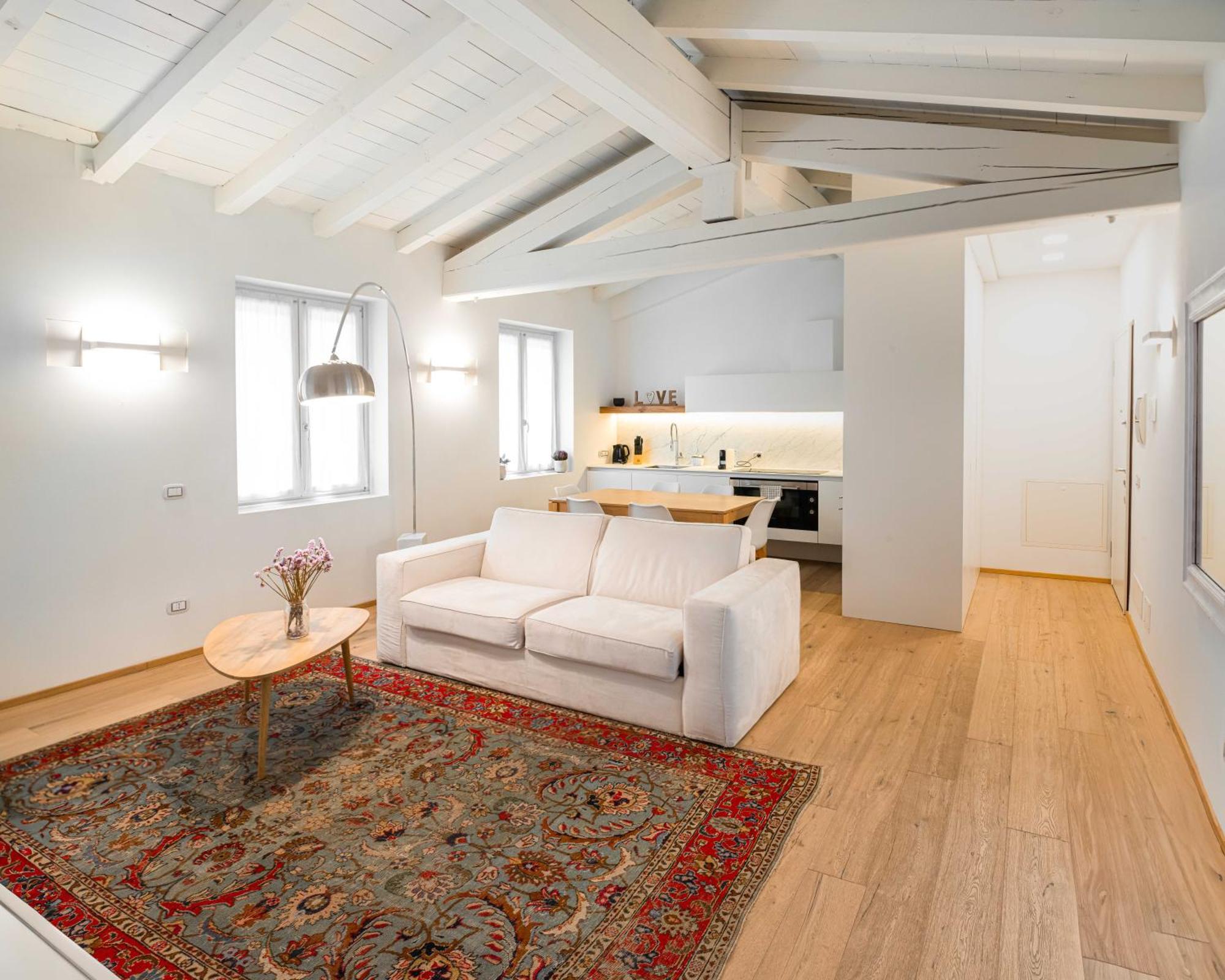 White Moon Crema & Parking Apartment Exterior foto